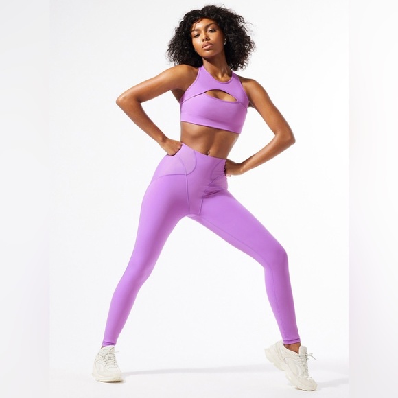 SAVAGE x FENTY • Hotline Medium Impact Sports Bra in Purple Mist - Picture 12 of 13